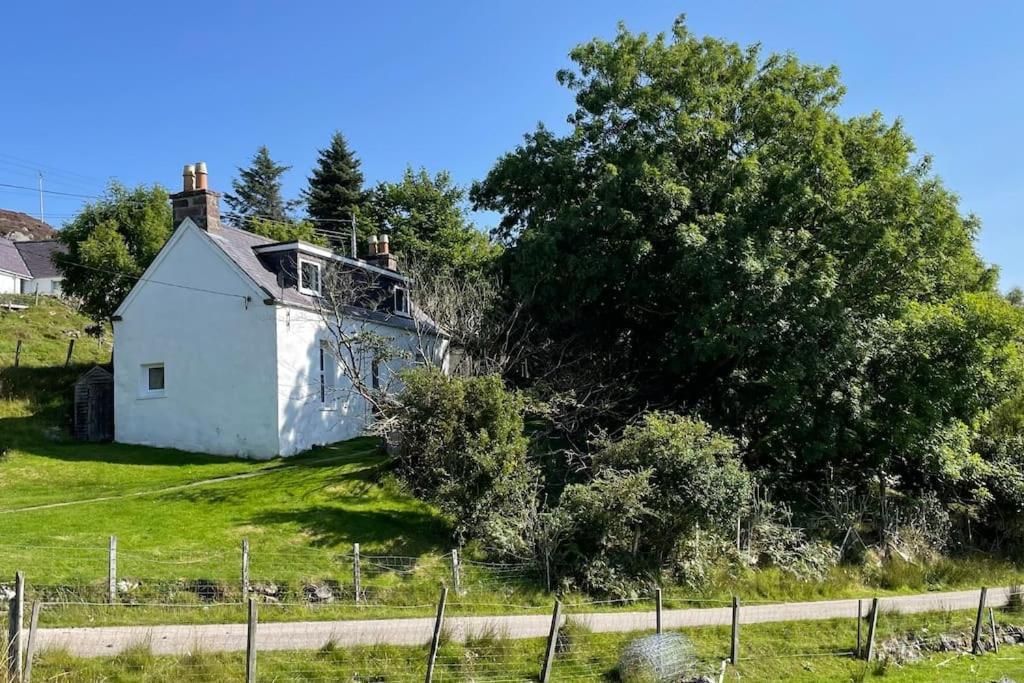 Beautiful Cottage In A Wonderful Highland Setting Drumbeg Zewnętrze zdjęcie
